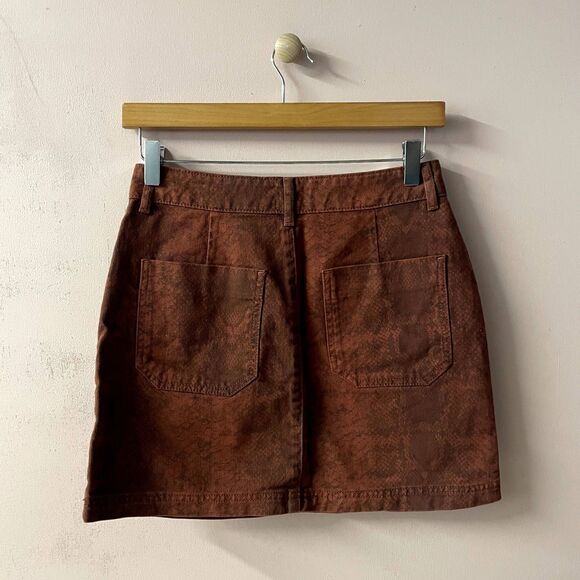 BDG Urban Outfitters NWOT Rust Snake Print Denim Mini Skirt Size S - Picture 11 of 11